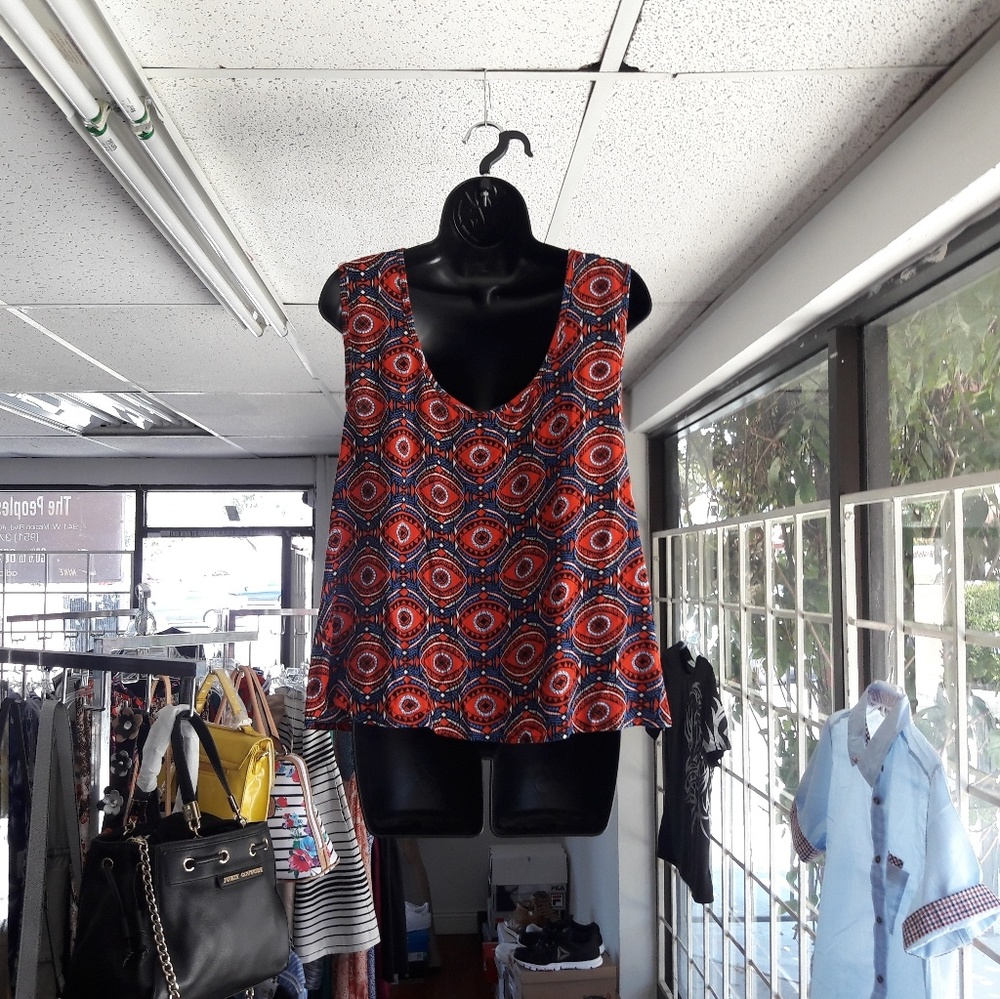 Eyeshadow blouse - Picture 2 of 3